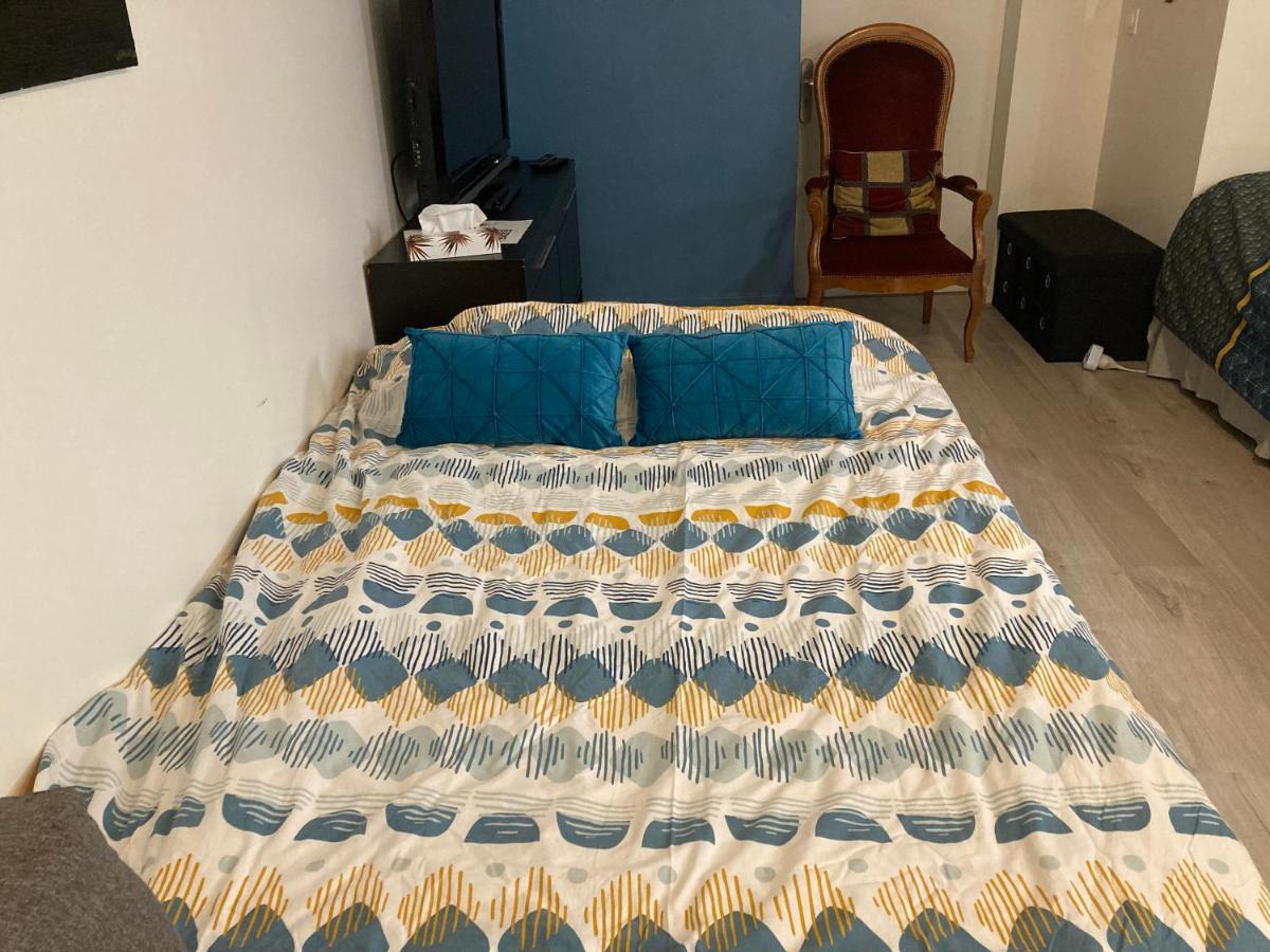 Une Chambre Chez Nous, A 12 Minutes De Paris Μαλακόφ Εξωτερικό φωτογραφία