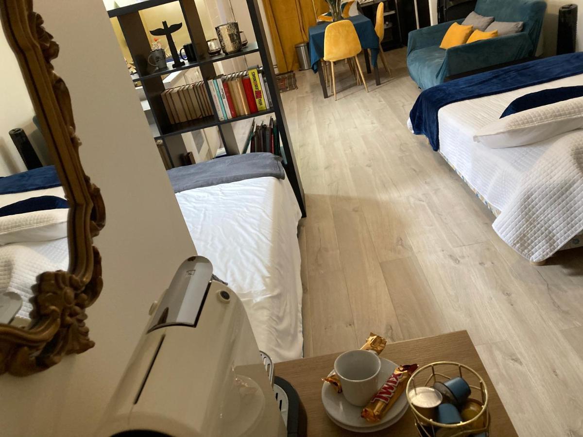 Une Chambre Chez Nous, A 12 Minutes De Paris Μαλακόφ Εξωτερικό φωτογραφία