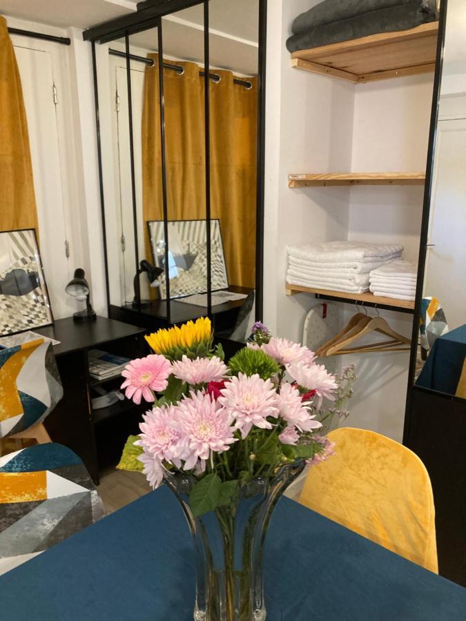 Une Chambre Chez Nous, A 12 Minutes De Paris Μαλακόφ Εξωτερικό φωτογραφία